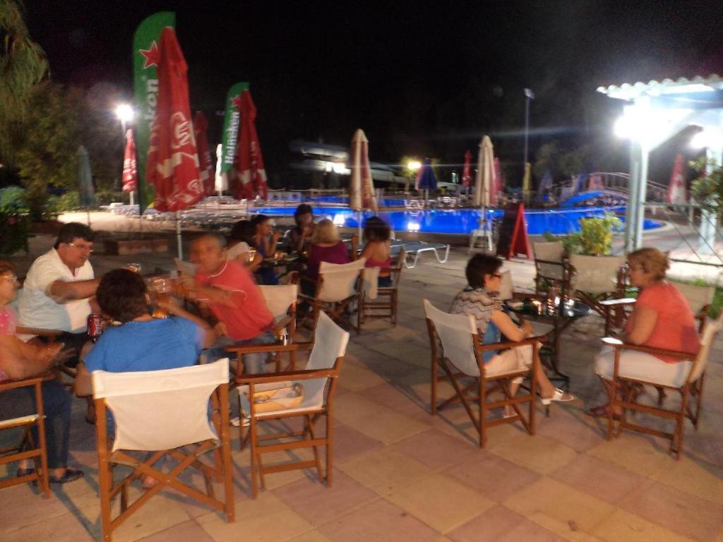 Camping Golden Sunset Alissos Esterno foto